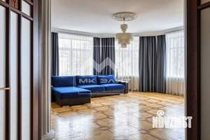 4-к квартира, вторичка, 144м2, 2/4 этаж
