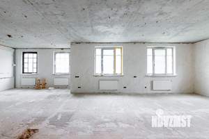 4-к квартира, вторичка, 154м2, 2/4 этаж