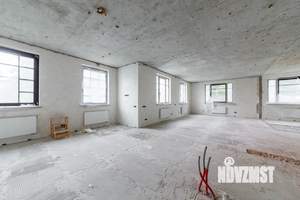 4-к квартира, вторичка, 154м2, 2/4 этаж