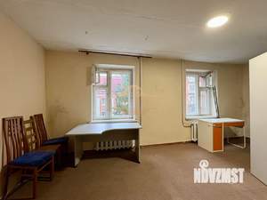 2-к квартира, вторичка, 64м2, 3/5 этаж