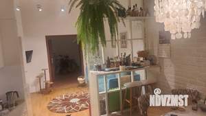 2-к квартира, вторичка, 103м2, 1/5 этаж