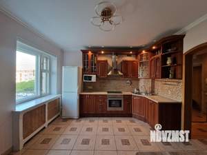 2-к квартира, вторичка, 82м2, 3/5 этаж