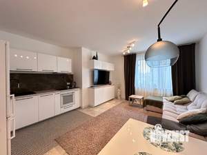 2-к квартира, вторичка, 65м2, 1/5 этаж