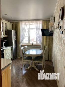 2-к квартира, вторичка, 63м2, 4/5 этаж