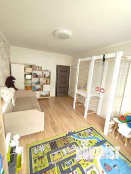 2-к квартира, вторичка, 68м2, 3/5 этаж