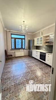 3-к квартира, вторичка, 89м2, 2/5 этаж