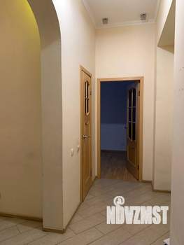 3-к квартира, вторичка, 57м2, 1/2 этаж