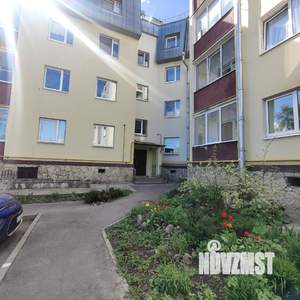 1-к квартира, вторичка, 42м2, 4/4 этаж