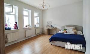 4-к квартира, вторичка, 218м2, 1/2 этаж
