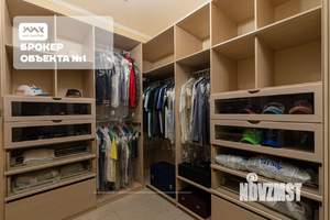 4-к квартира, вторичка, 137м2, 1/4 этаж