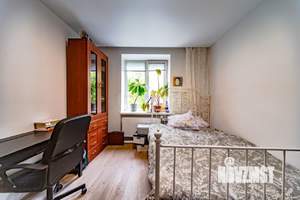 2-к квартира, вторичка, 35м2, 1/3 этаж