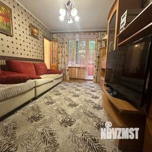 3-к квартира, вторичка, 53м2, 2/4 этаж