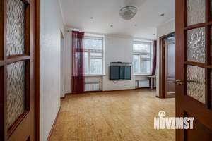 4-к квартира, вторичка, 102м2, 2/3 этаж
