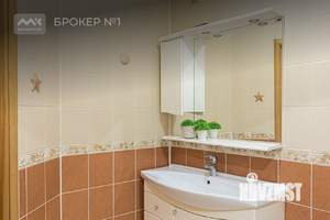 4-к квартира, вторичка, 218м2, 1/2 этаж