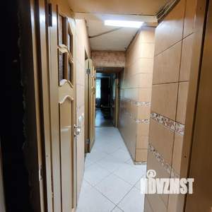 3-к квартира, вторичка, 65м2, 1/4 этаж