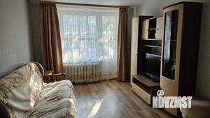 2-к квартира, вторичка, 43м2, 3/5 этаж