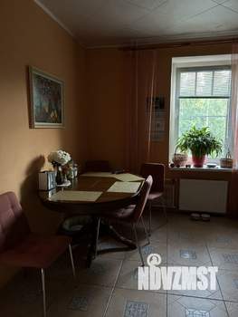 4-к квартира, вторичка, 100м2, 2/4 этаж